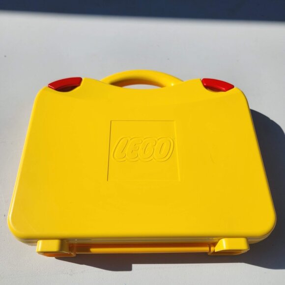 LEGO Yellow Plastic Carrying Carry Case Storage Box w Handle Dividers Organizer - Picture 6 of 15